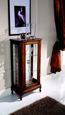 Ontwerp meubels Italiaanse bruine vitrine hout luxe kasten klassieke dressoir