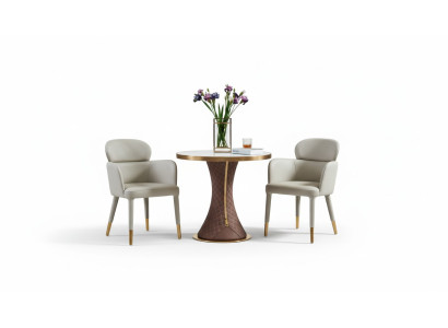 Eettafelset met fauteuils en stoelen, 3-delige groep. Italiaanse stijl.