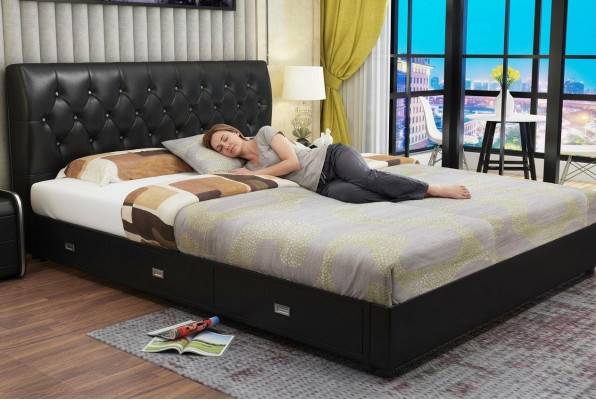 Chesterfield Designer Bed Slaapkamer Textiel Leder Bekleding Italiaans