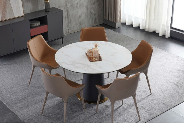 Een stijlvolle ronde eettafel voor in uw eetkamer in moderne stijl.