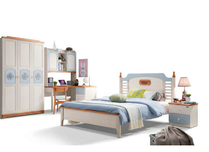 Slaapkamer set 5-delig. Bed 2x Nachtkastje Bureau Kinderbed Massief houten meubels