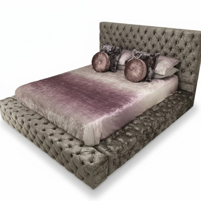 Chesterfield tweepersoonsbed meubelen 180x200 stof textiel bedden luxe designframe