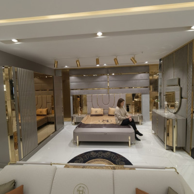 Ontwerp slaapkamer 3-delig. Bed 2x nachtkastjes Moderne luxe beddengoedset nieuw.