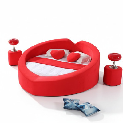 Ontwerpersbed in hartvorm Huwelijksreisbed Luxe bedframe Bedbordeel