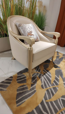 Fauteuil Italiaanse stijl meubels inrichting meubels houten stoel éénpersoons koninklijk