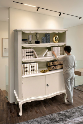 Boekenkast dressoir commode kast kasten meubelen houten meubels Italië nieuw