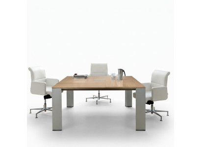 Kantoor tafels Kantoorinrichting Vergadertafel Kantoorschrijftafel Vergadertafel