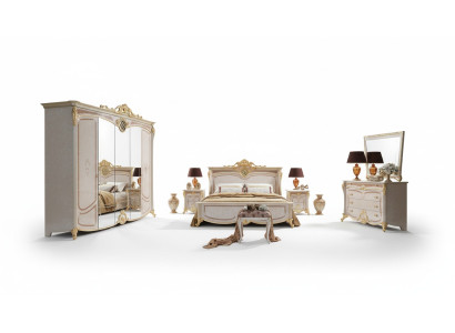 Ontwerp slaapkamer compleet set bed nachtkastje dressoir nieuw Italië 6 delige sets.