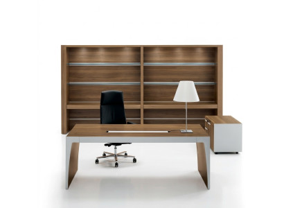 Italiaans kantoormeubel bureau Italiaans meubilair computermateriaal tafels