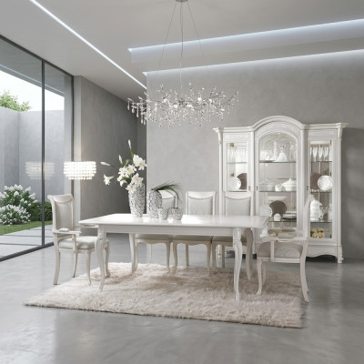 Italiaanse eetkamer meubelset Eetkamergroep Vitrine Tafel 6x Stoelen 8-delig.