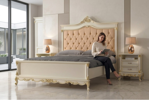 Slaapkamerbed met 2 nachtkastjes, set bedmeubilair Chesterfield massief hout.