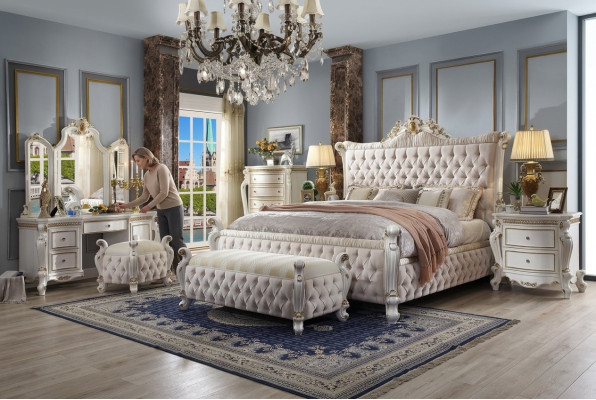 Chesterfield slaapkamer set 3-delig. Set bed + 2x nachtkastjes in barokstijl.
