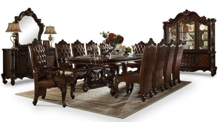 Klassieke barok eetkamerset Luxe eettafel Chesterfield stoelen 14-delige set