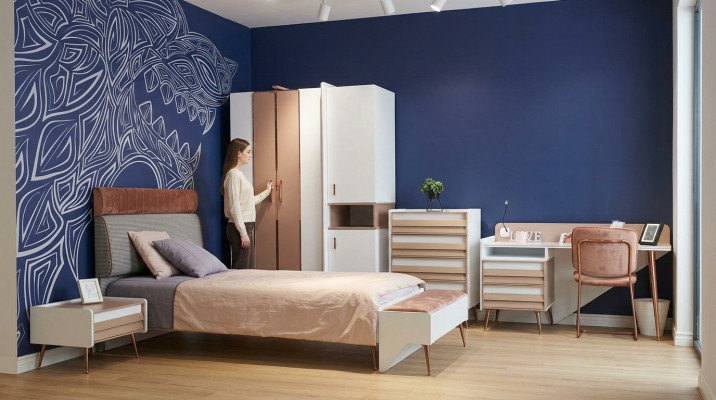 Kinderkamer Set Bed + Nachtkastje + Bank Modern Set Bed 3-delig. Bank Compleet