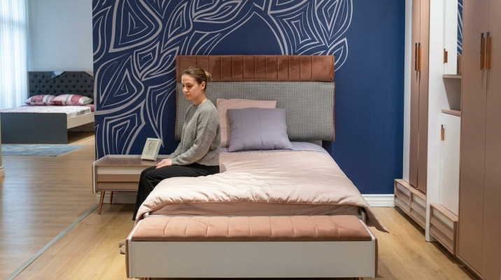 Kinderbed Modern Bed Kinderkamer Bed 207 x 120 cm Nieuw