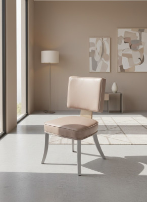 Eetkamerstoel houten zitting Italiaanse inrichting fauteuil stoelen gestoffeerd