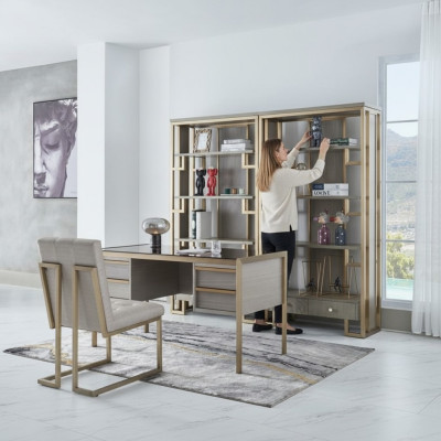 Kantoor set inrichting landhuis bureau stoel fauteuil secretaire tafel