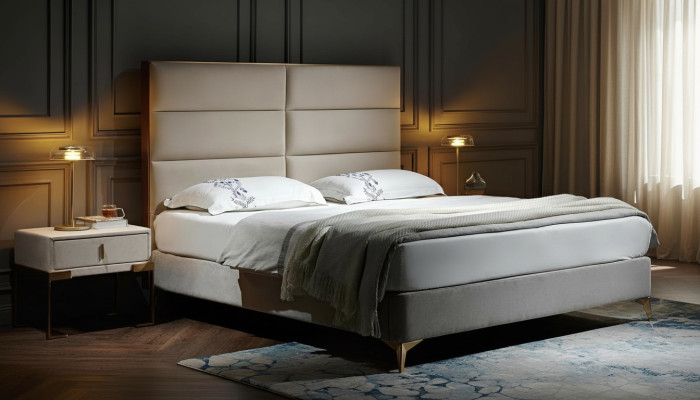 Bed 2x Nightstand 3-piece. Bedroom Set Design Luxury Bedroom Hotel Furniture