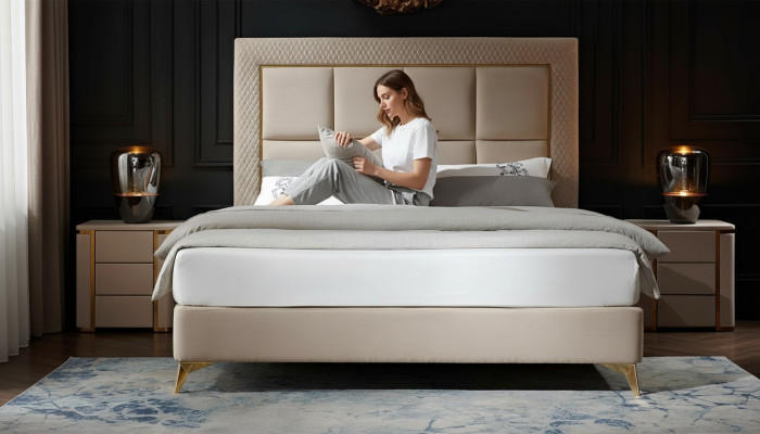Bed 2x Nightstand 3-piece Bedroom Set Design Luxury Bedroom Complete New  Bed 2x Nachtkastje 3-delige Slaapkamer Set Ontwerp Luxe Slaapkamer Compleet Nieuw