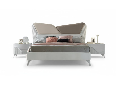 Bed bedlade tweepersoonsbed bedframe bed dubbel bedframe hout hotel nieuw