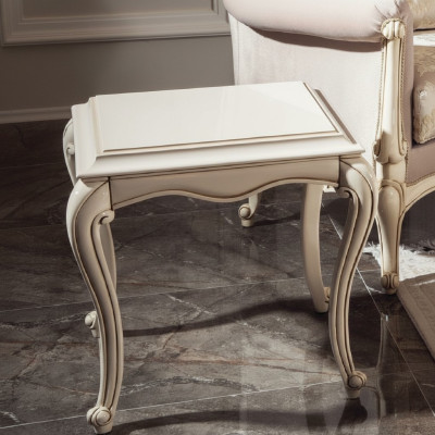 Klassieke houten bijzettafel tafel woonkamer barok