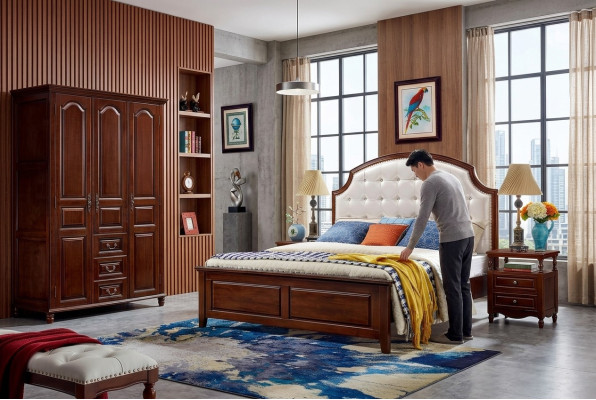 Slaapkamer set Bed 2x Nachtkastjes Klassieke kledingkast 4-delig.
