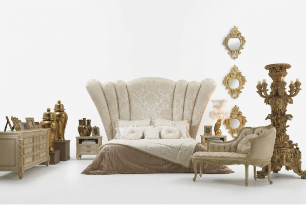 Chesterfield Groot Bed Hoofdeinde Bedstoffering Hotelbed Kleur Wit Klassiek