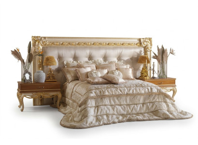 Chesterfield bed tweepersoonsbed luxe bedden poster hout Italiaanse meubels nieuw
