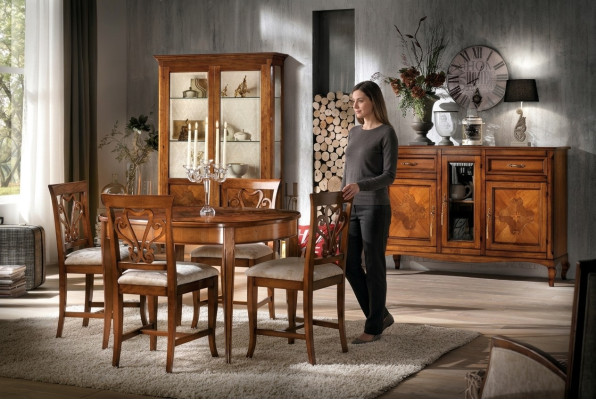Eetkamer set stoelen 4x vitrine groep eetkamerset vitrines 7-delig commode