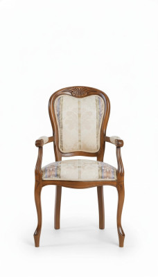 Klassieke stoel met armleuningen, luxueuze houten eetkamerstoel. Italiaanse fabriek.