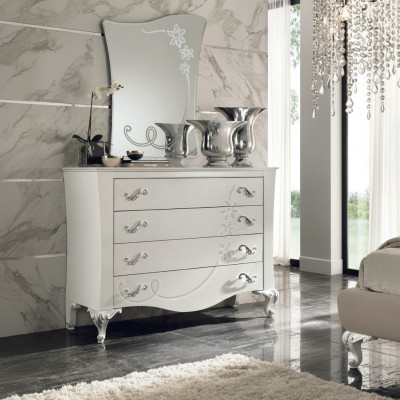 Set commode met spiegel van hout in moderne stijl voor de slaapkamer.