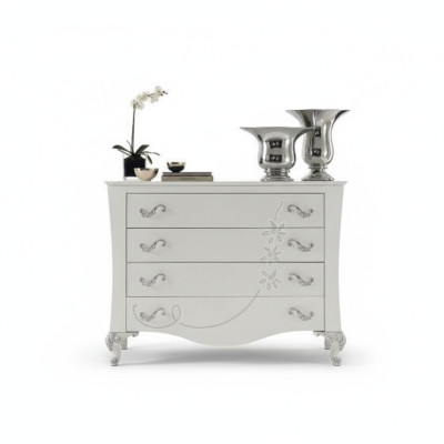 Set commode met spiegel van hout in moderne stijl voor de slaapkamer.