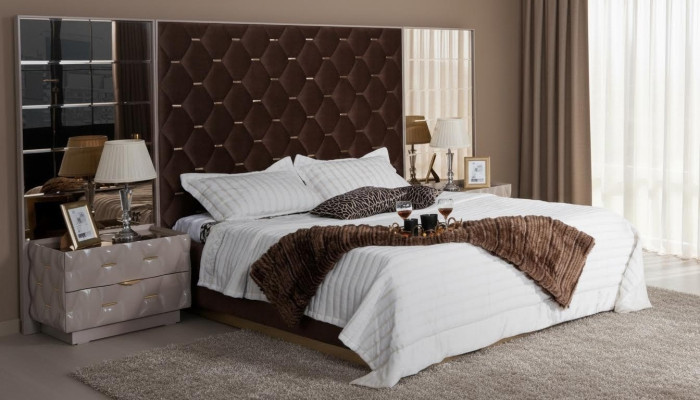 Slaapkamer Bed Nachtkastje Bedden Dubbel Hout Nieuw Luxe Set 3-delig.
