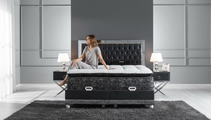 Slaapkamer set zwart metalen bed 2x nachtkastjes luxe nieuw 3-delig.