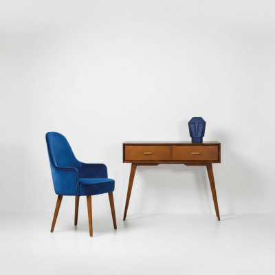 Groep consolestoel ladekast consolezitje modern houten slaapkamertafel