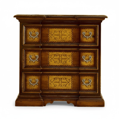Italiaanse meubelen Bruin Klassieke dressoirkast Houten kasten Meubels Consoletafels