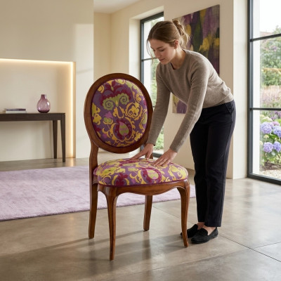Klassieke stoelen van hout Ontwerp houten stoel Nieuwe meubels Eetkamerstoel Luxe