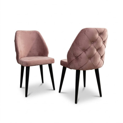 Houten gestoffeerde stoel beige rugleuning Chesterfield zwarte poten Eetkamer.