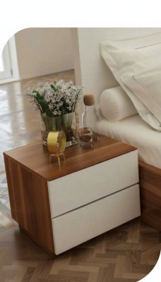 Bruine slaapkamer nachtkastje Moderne massief houten slaapkamermeubelen Nieuw