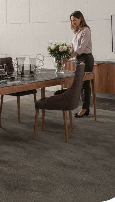 Eetkamermeubilair Stoel Luxe Eetkamerstoelen Bruine Comfortabele Stoffen Stoelen