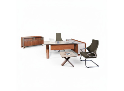 Houten meubels, werktafel, hoekbureau, kantoormeubelen, dressoir, salontafel, modern.