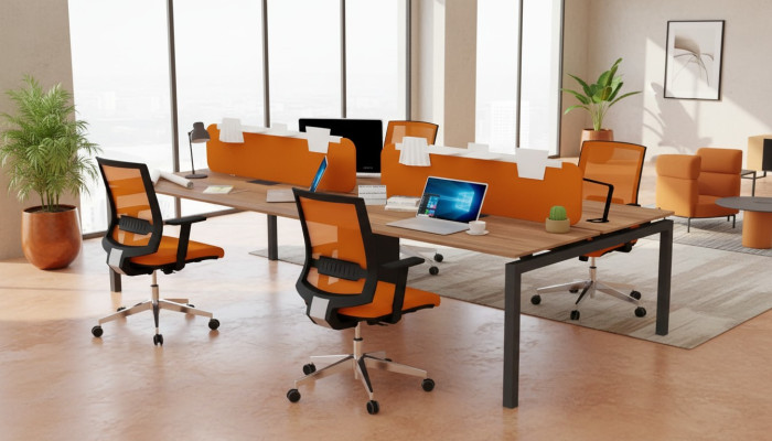 Grote werktafel Kantoorinrichting Kantoor inrichting Tafels Schrijftafel