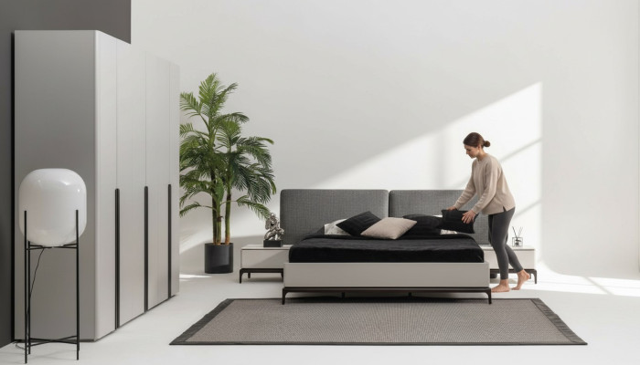 Bed kussen ontwerp luxe dubbele hotelbedden houten meubels lichtgrijs loft
