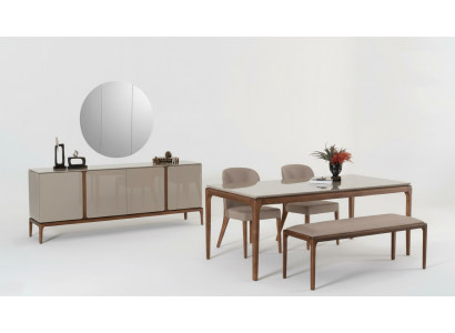 Eetkamer set eetgroep Tafel 4x Stoelen Bank Dressoir Spiegel 8-delig.