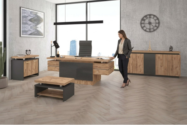 Luxe kantoorset, thuiskantoormeubels, bureaus, kast 4-delig.
