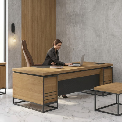 Werkkamer houten bureau directeursbureau computertafel kantoormeubilair
