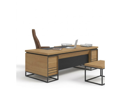 Werkkamer houten bureau directeursbureau computertafel kantoormeubilair