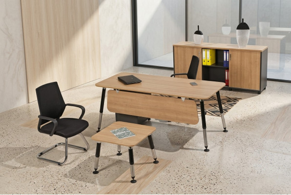 Kantoormeubel Luxe kantoorinrichting Bureau Archiefkast Compleet set 3-delig