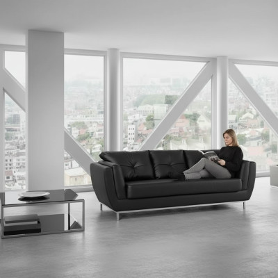 Zwarte driezitsbank Luxe meubels Moderne bank Gestoffeerde leren bank