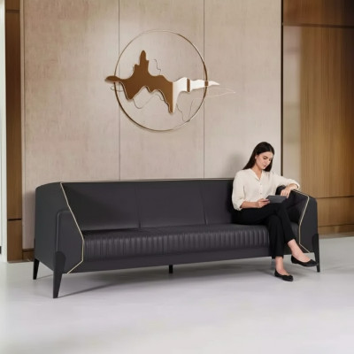 Zwarte leren bank Kantoor meubilair Woonkamer Nieuwe bank Luxe gestoffeerde banken